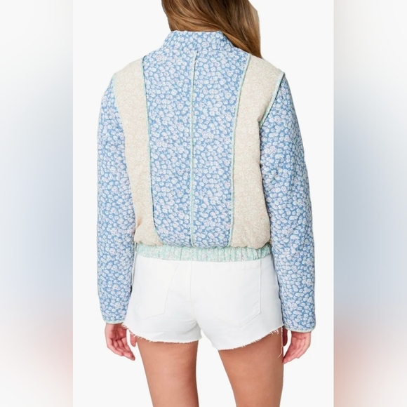BlankNyc Women’s Summer Romance Quilted Floral Jacket Cottage Core M - Picture 2 of 9